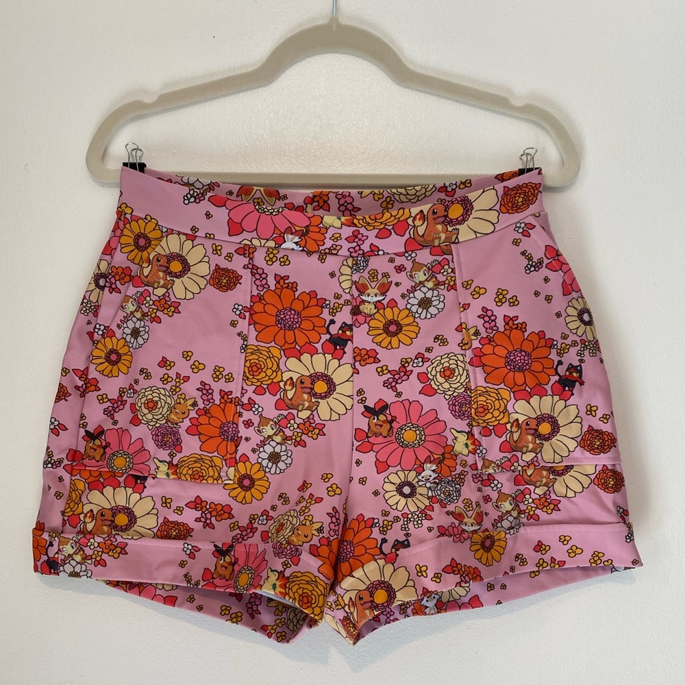 Fire Type Floral Cuffed Shorts Limited Medium✨made in Australia